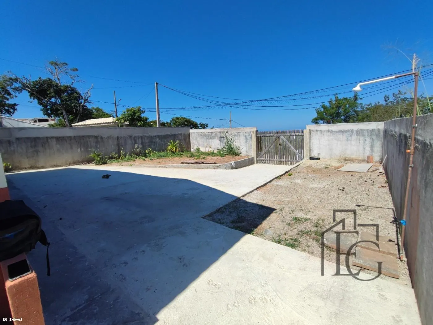 Imagem Casa para Venda em Saquarema, Leigos, 2 dormitórios, 1 suíte, 1 banheiro, 1 vaga