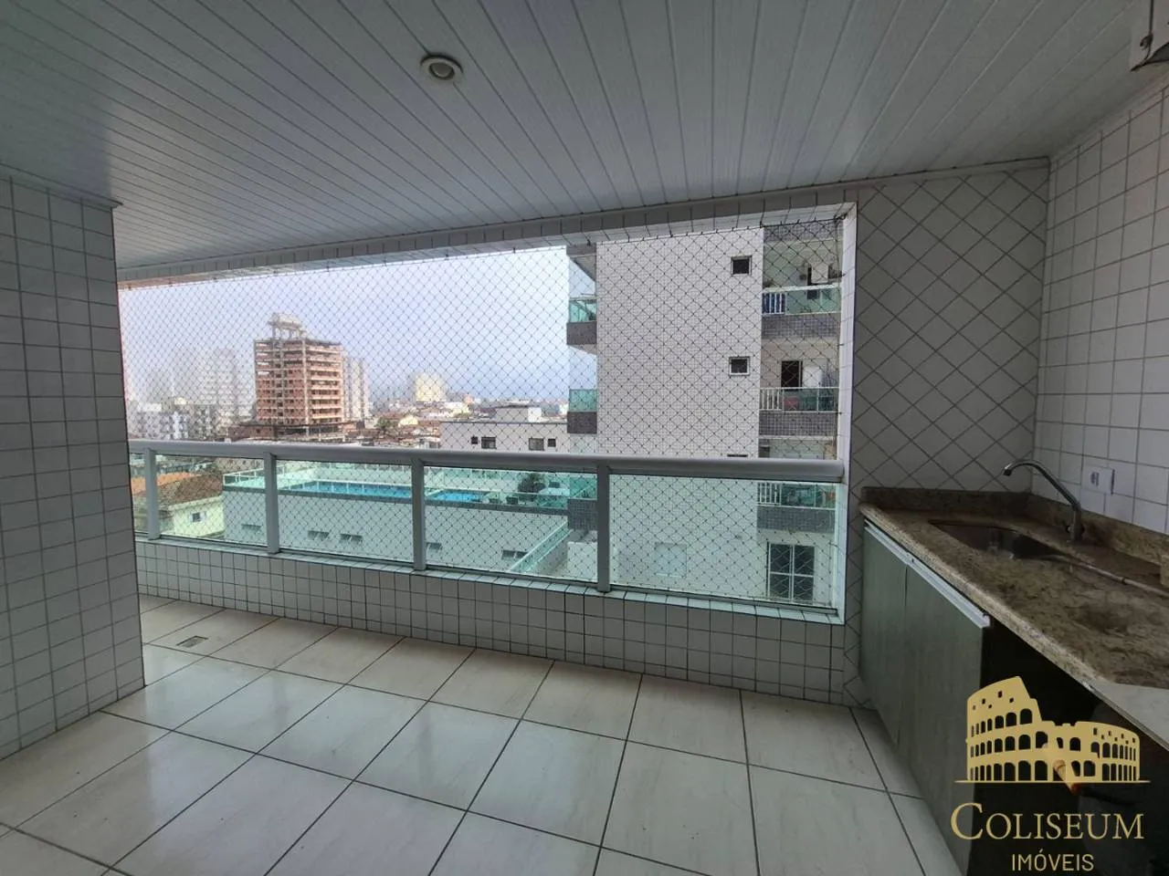 Imagem Apartamento com 2 dormitórios para alugar, 82 m² por R$ 3.700,00/mês - Vila Assunção - Praia Grande/SP