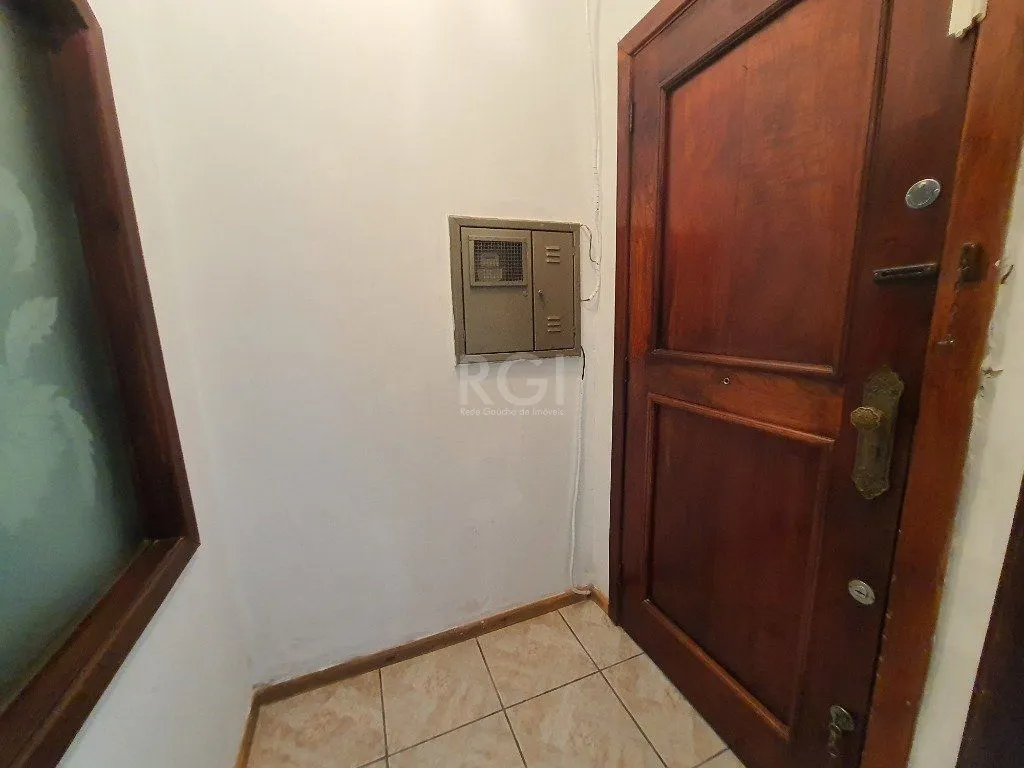 Imagem Casa para Venda - 300m², 3 dormitórios, sendo 3 suites, 5 vagas - Santana