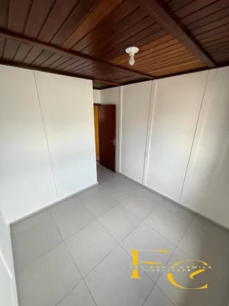 Imagem Imperdível oportunidade de morar na praia! Casa à venda em Erechim, próximo ao Centro de Balneário Arroio do Silva, em Santa Catarina!