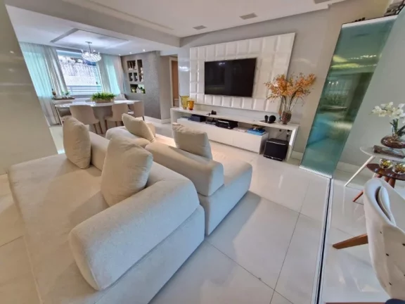 Imagem A 5ª Avenida Imóveis selecionou esse apartamento cheio de charme no Horto Florestal, localizado na Avenida santa Luzia: 4 Suítes com 235,00m²