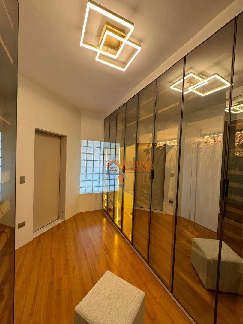 Imagem Sobrado com 4 dormitórios à venda, 410 m² por R$ 3.250.000,00 - Jardim Maia - Guarulhos/SP