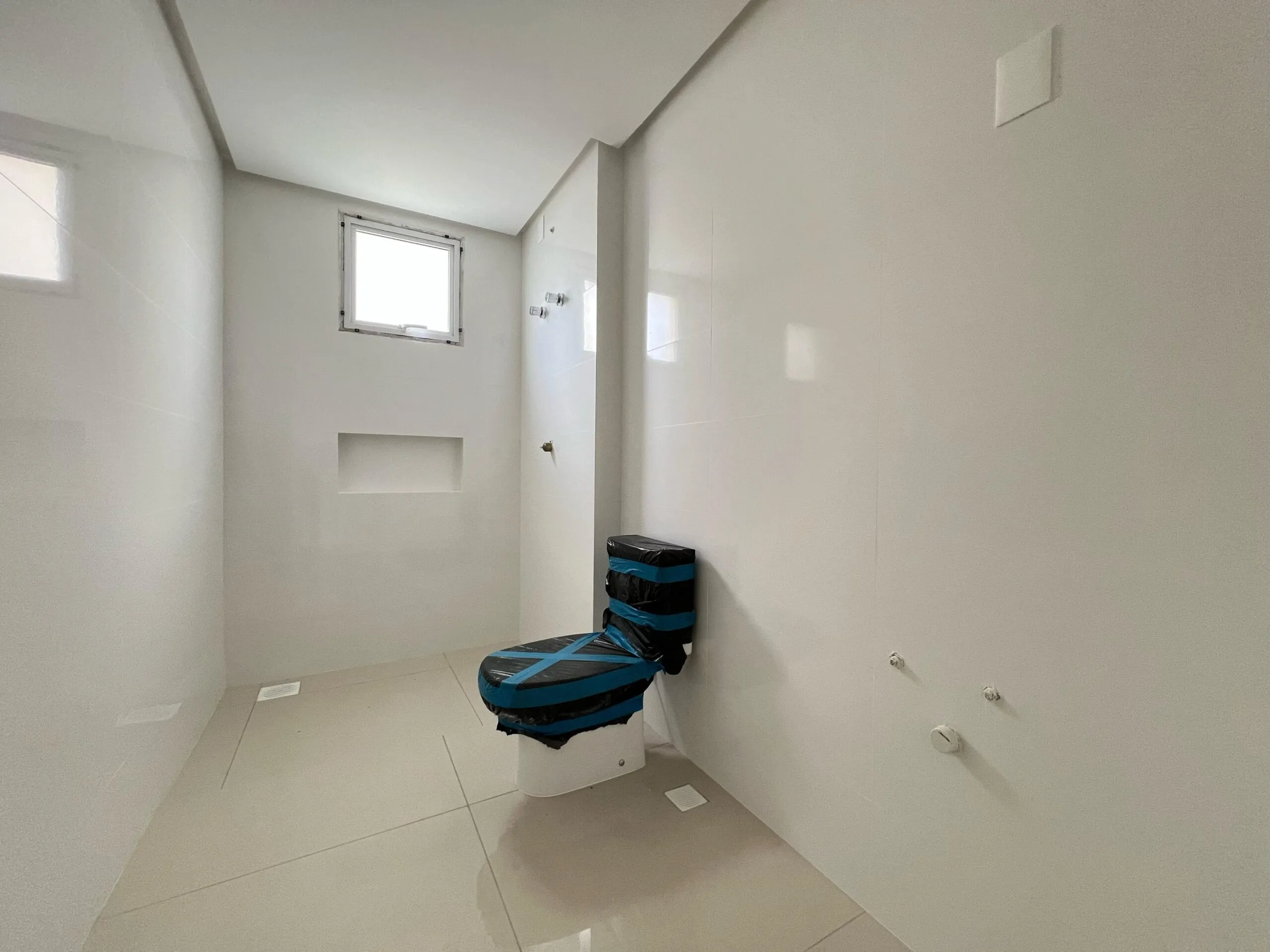 Imagem Apartamento com vista para o mar à venda com 192.84m2 por R$ 7.500.000,00