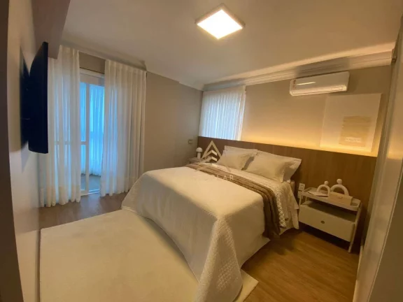Imagem Apartamento com 3 dormitórios à venda, 114 m² por R$ 4.800.000,00 - Frente Mar - Balneário Camboriú/SC