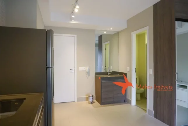 Foto do imóvel Apartamento à venda na Consolação, São Paulo-SP: quarto, sala e cozinha integrados, 1 banheiro, 1 vaga de garagem e 33m² de área.