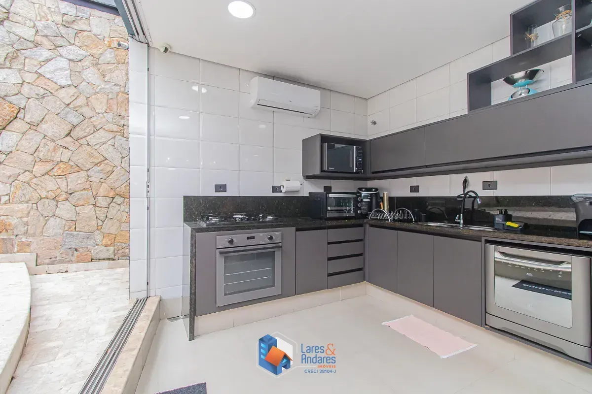 Imagem Casa para venda e locação em Jardim da Glória com 4 quartos, sendo 3 suítes, 389m²