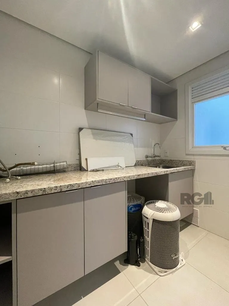 Imagem Duplex maravilhoso de frente com sacada