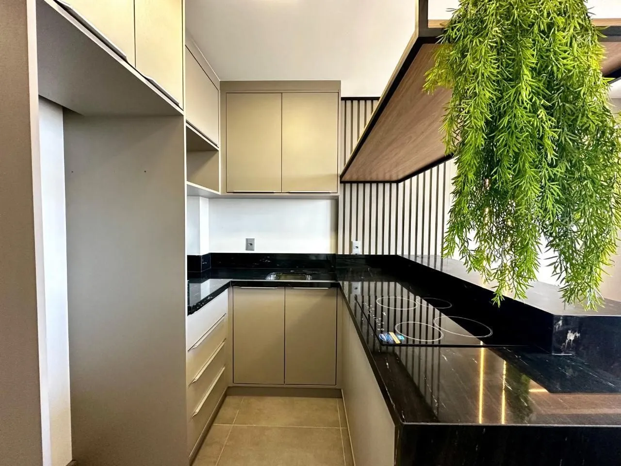 Imagem Excelente Studio mobiliado com vaga coberta no Living Resort House
