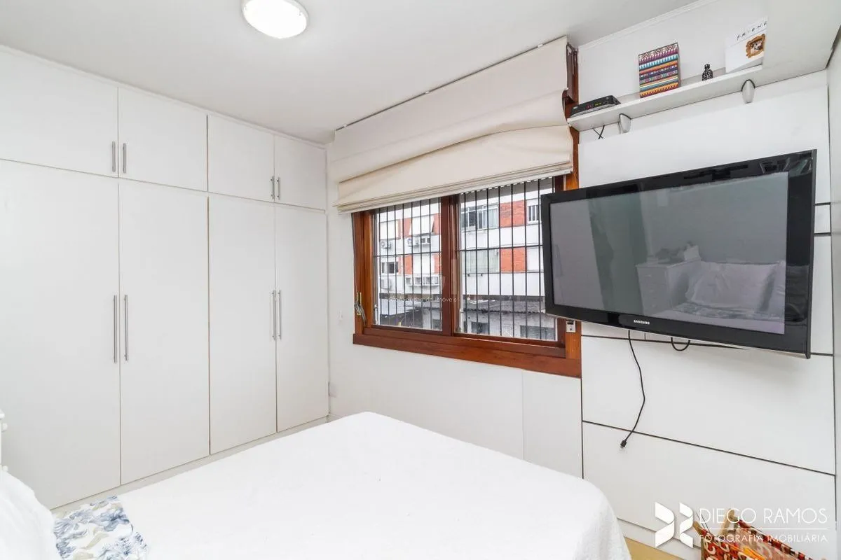 Imagem Apartamento para Venda - 111m², 3 dormitórios, sendo 1 suites, 2 vagas - Menino Deus
