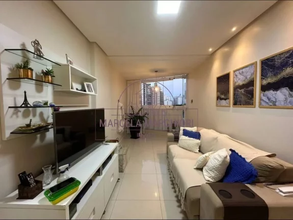 Imagem Apartamento 2 quartos, suíte, armários, sala integrada com varanda, lazer