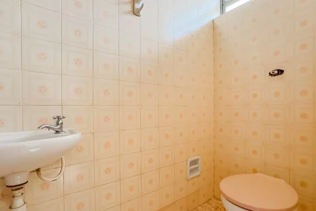 Imagem Casa para venda no bairro Jardim Lindóia em Porto Alegre