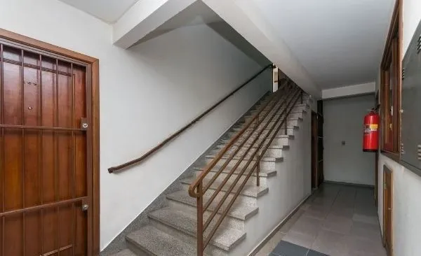 Imagem Apartamento no bairro Vila Ipiranga de 2 dormitórios e vaga