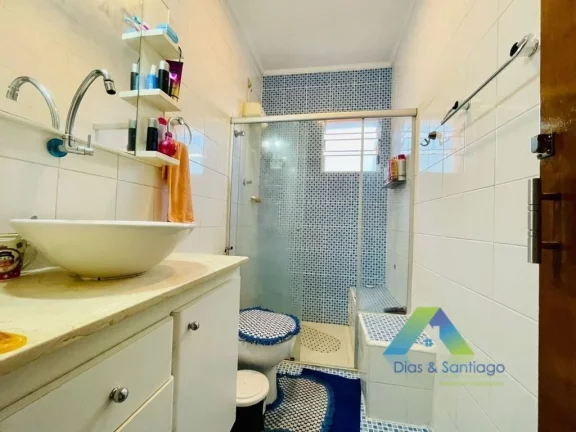 Imagem Vila Mariana Sobrado em Vila Fechada com total segurança, 3 dormitórios, 1 vaga espaço gourmet, a 5 minutos da estação do metro Chácara Klabin.