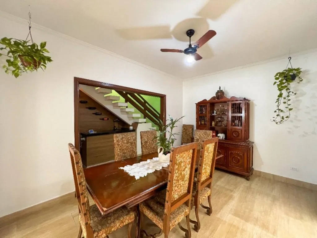 Imagem CASA COM 254,00 m² - CAIÇARA - PRAIA GRANDE SP