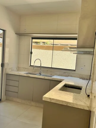 Imagem Casa 3/4 C Suite No Alto Da Gloria 2