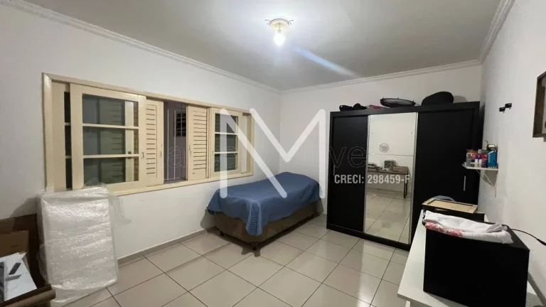 Imagem Casa à Venda 3 Quartos 1 Suíte 200m² - Bairro Monte Castelo