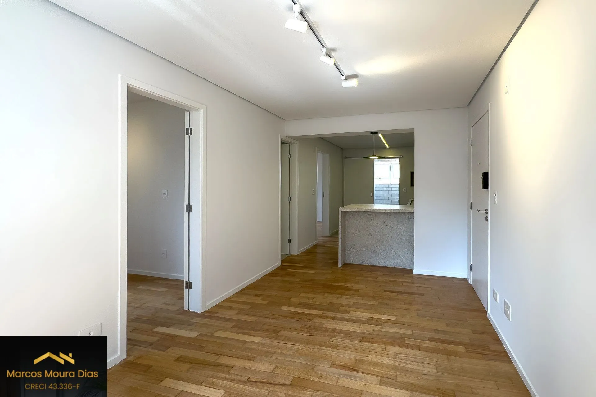 Foto do imóvel Apartamento no Alto da Lapa REFORMADO com 2 Dormitórios e 1 Vaga Coberta. Edifício com Lazer