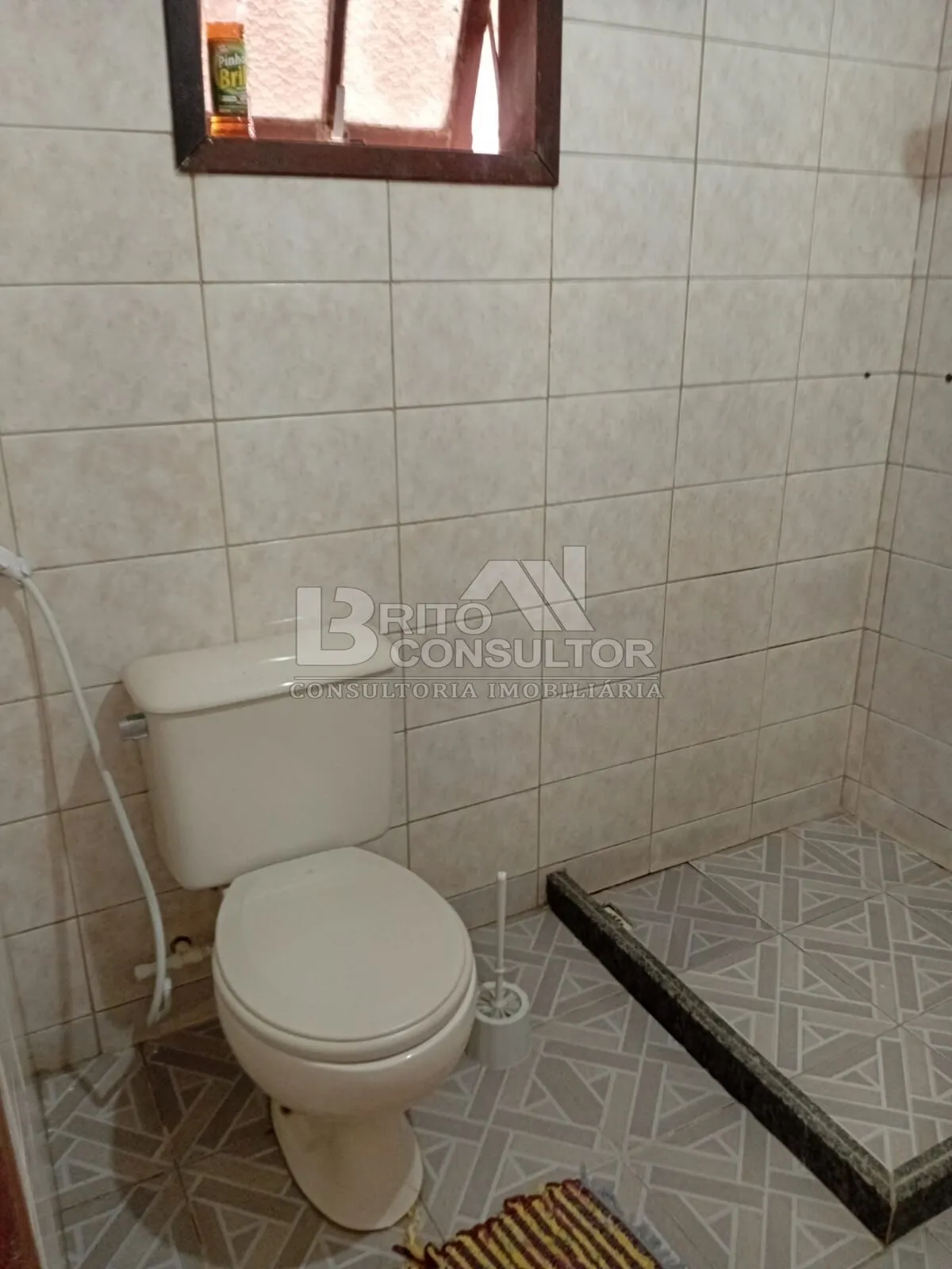 Imagem Vendo Casa com 3 Quartos, 450 m², em Barro Vermelho, São Gonçalo/RJ
