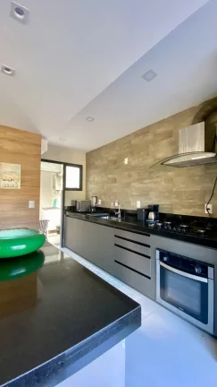 Imagem Casa de Alto Padrão em Garopaba-SC: 3 Suítes, 147m², Mobiliada, Próx. à Praia Central