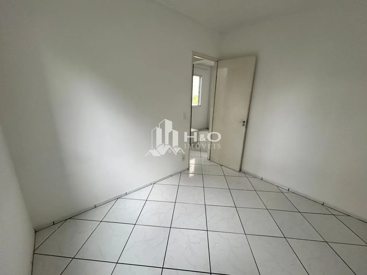 Imagem Apartamento para Locação na Vila Talarico - 2 Dormitórios | Condomínio Completo