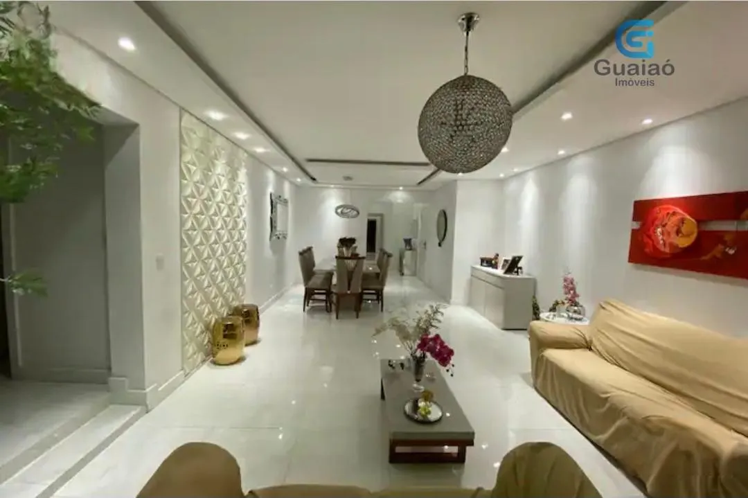 Imagem Vendo Espetacular Apartamento de Alto Padrão c/ 3 Suites na Praia de São Vicente