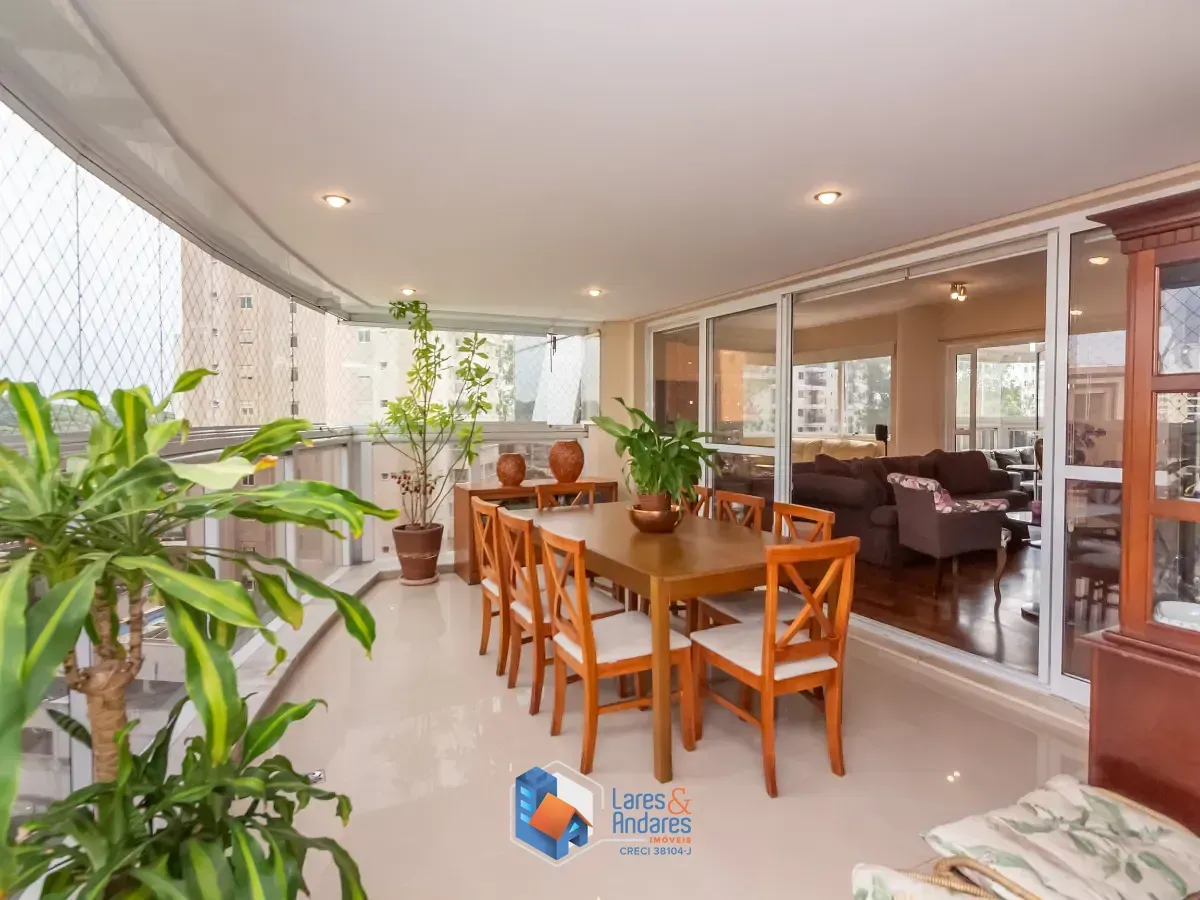 Foto do imóvel Apartamento para venda em Vila Suzana com 4 quartos, sendo 4 suítes, 244m² em Rua Elizabeth Barbegian Baldinato