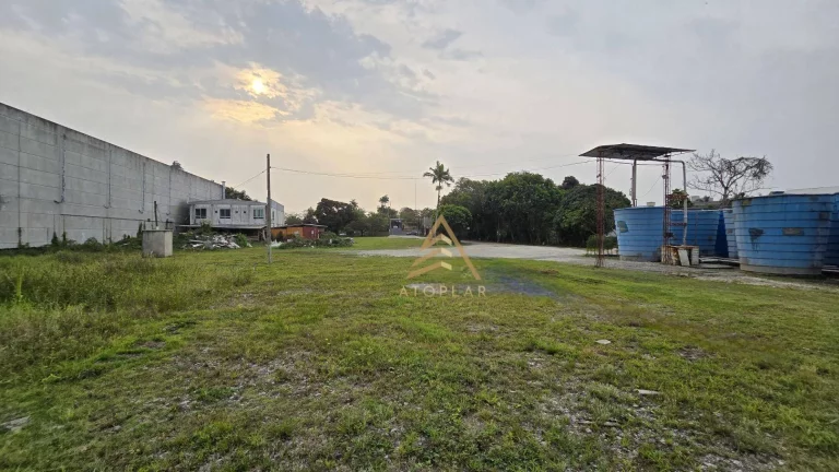 Imagem Terreno para alugar, 15500 m² por R$ 151.250,00/mês - Centro - Camboriú/SC