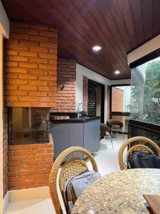 Imagem Apartamento com 190 M² com 3 dormitórios sendo os 3 suítes, 2 banheiros, sala, cozinha, varanda, ...