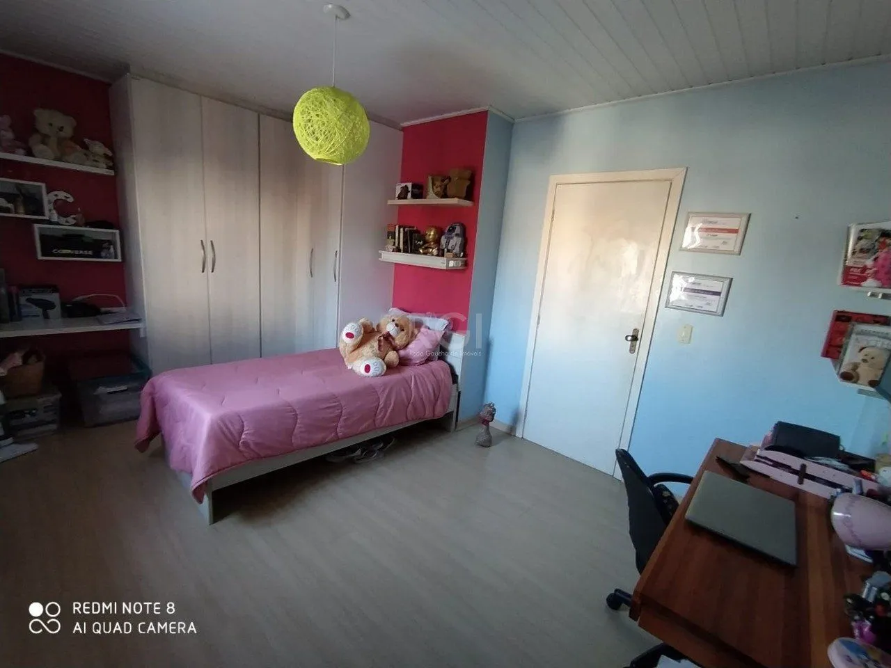 Imagem Casa para Venda - 105m², 2 dormitórios, 2 vagas - Hípica