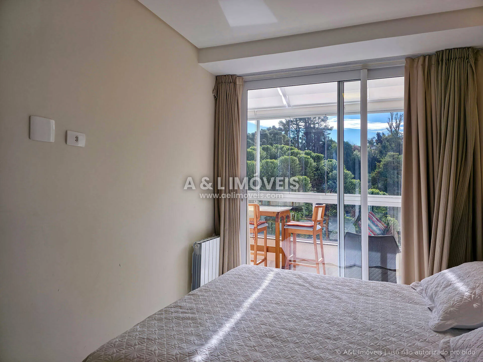 Imagem Apartamento a 800 m do centro turístico de Capivari | Campos do Jordão