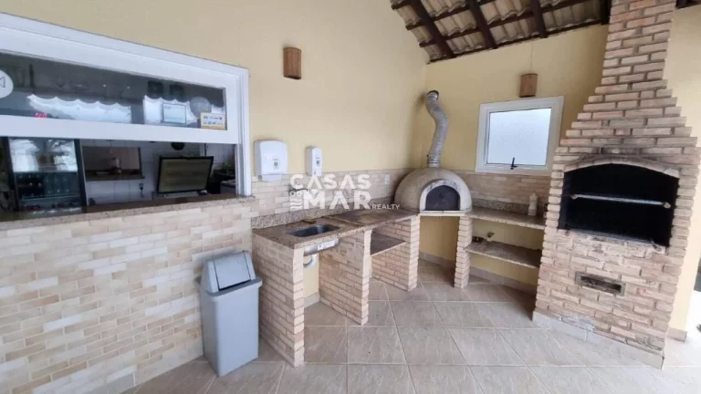 Imagem Imperdível oportunidade: Casa à venda em Angra dos Reis-RJ, Praia da Ribeira (cunhambebe) - 5 quartos, 4 suítes, 5 banheiros, 3 vagas, 250m²!