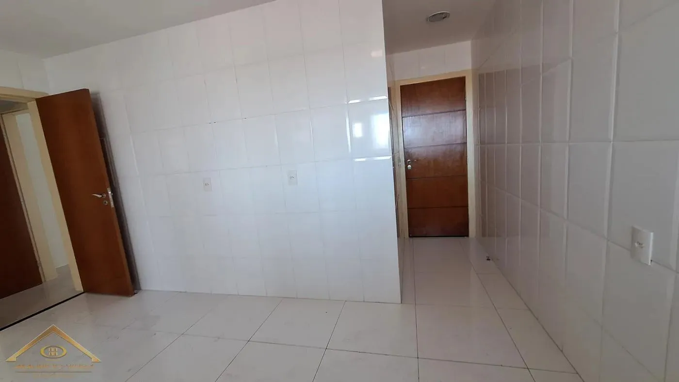 Imagem Apartamento para Venda em Cabo Frio / RJ no bairro Vila Nova