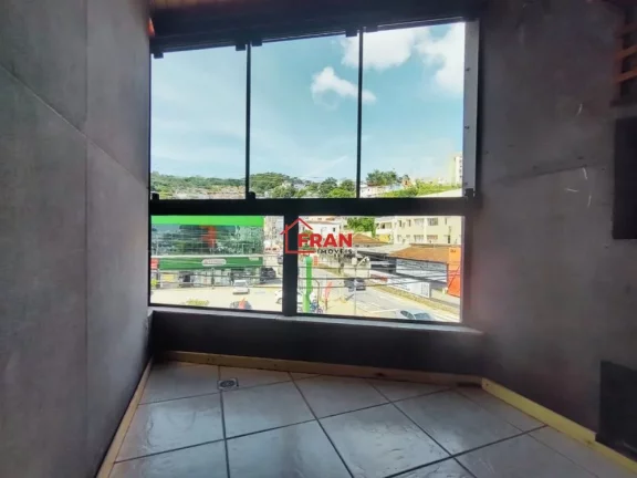 Imagem Excelente Apto com 115m² privativos 3 Suites,4 banheiros.