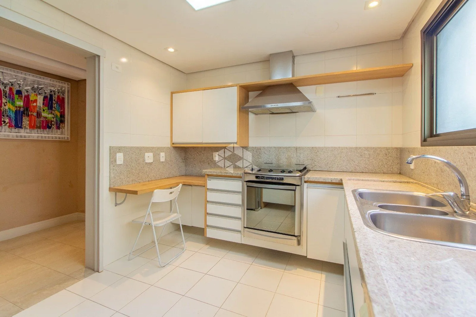 Imagem Apartamento Garden com 202m² e 3 dormitórios, 3 suítes, 3 vagas