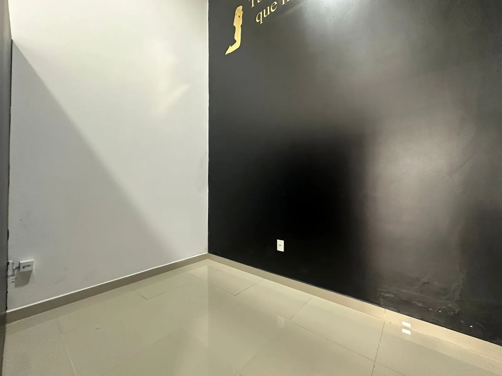 Imagem Sala Comercial à venda com 512m2 por R$ 790.000,00