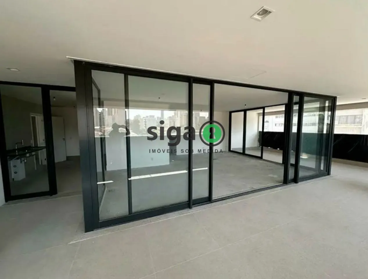 Imagem Apartamento a venda com 230m², 4 suites, 3 vagas, no contrapiso em Pinheiros