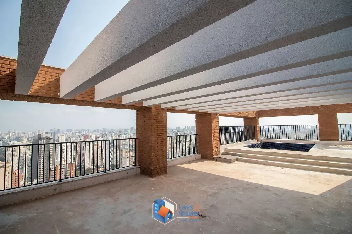 Imagem Cobertura para venda em Moema com 4 quartos, sendo 4 suítes, 688m²