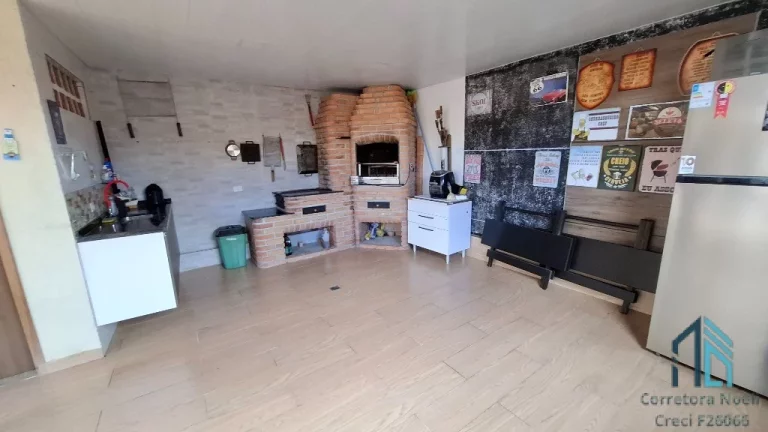 Imagem Casa 03 quartos c/suíte, área de lazer, churrasqueira, 04 vagas no Bairro Alto em Curitiba PR