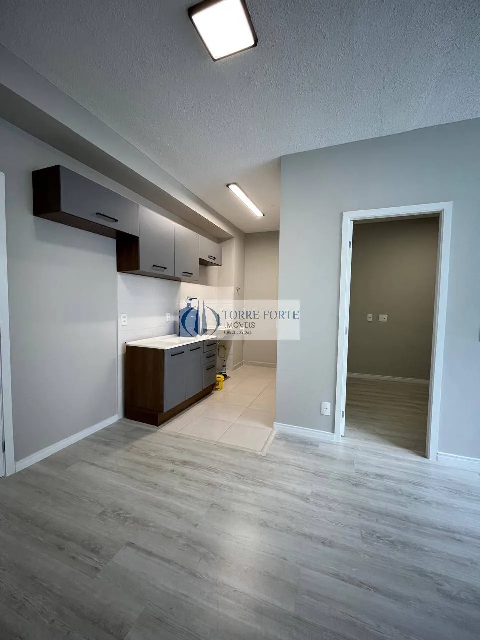 Imagem Apartamento com 2 dormitórios em Ferraz de Vasconcelos 