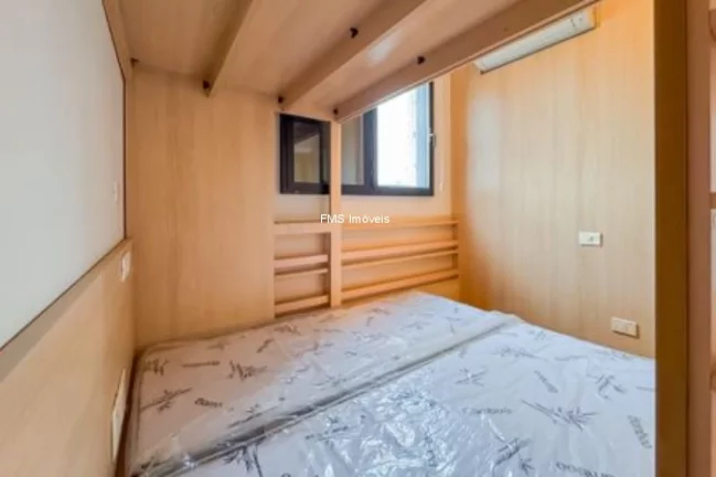 Imagem Apartamento à venda ou locação na Vila Mariana com 3 quartos sendo 1 suíte, 2 banheiros, 3 vagas, 116m²