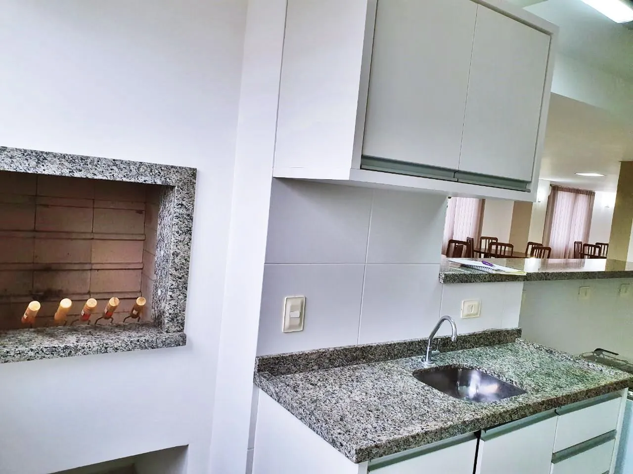Imagem Apartamento Duplex com desconto de 50 mil- promoçõa valida até 30/04/26, 3 Suítes, 99m², Capoeiras, Florianópolis/SC