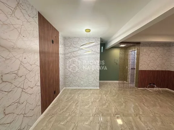 Imagem SALA COMERCIAL QUADRA MAR - LOCAÇAO ANUAL - PRAIA BRAVA - ITAJAI/SC