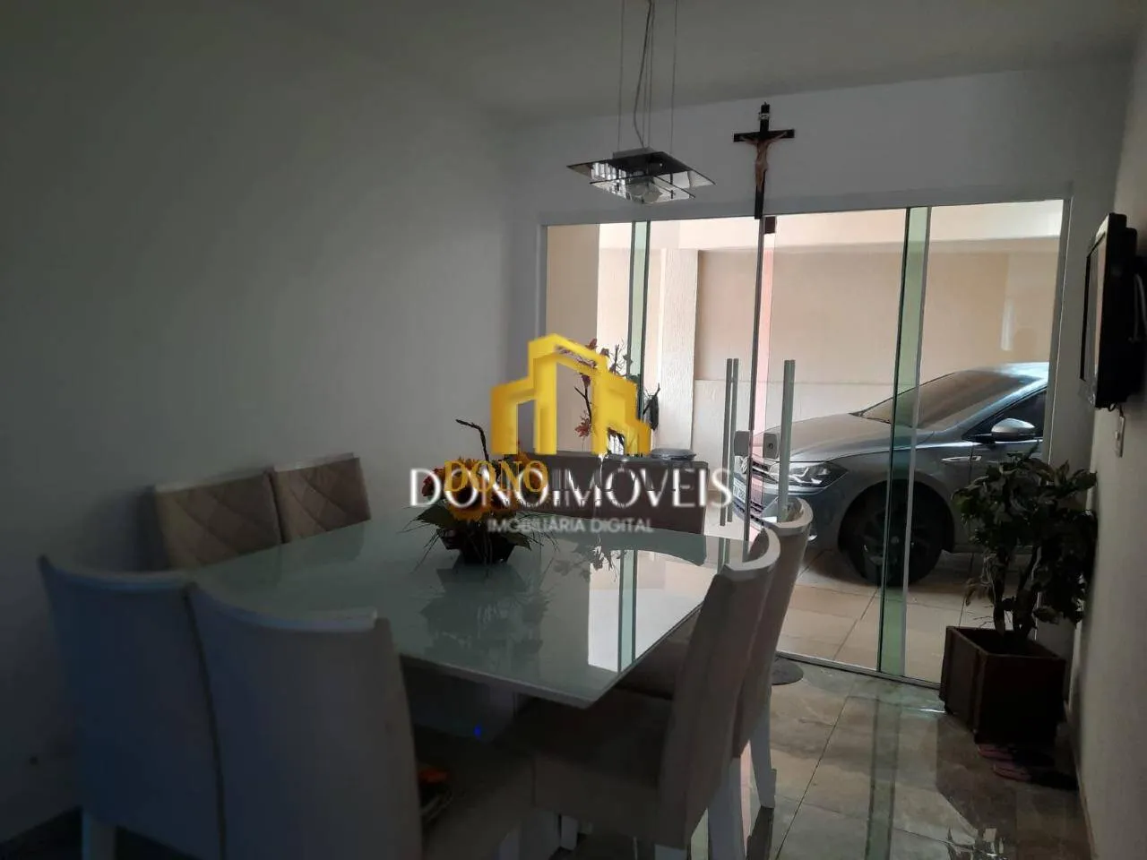 Imagem Casa 220 m² 3 dorms 1 suíte 6 vagas piscina Santa Terezinha SBC