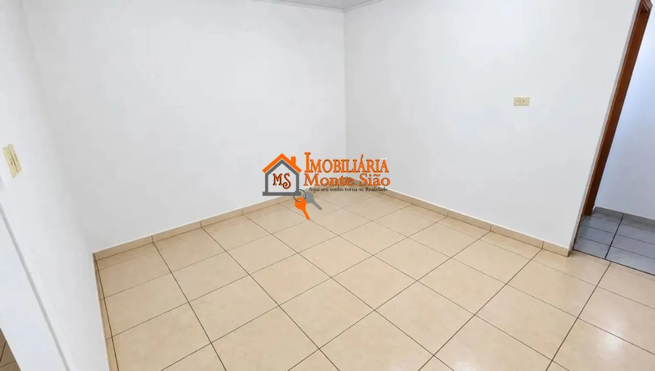 Imagem Casa com 3 dormitórios à venda, 200 m² por R$ 636.000,00 - Itapegica - Guarulhos/SP