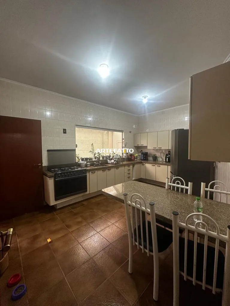 Imagem Casa com 3 dormitórios no bairro Vila Santa Rita