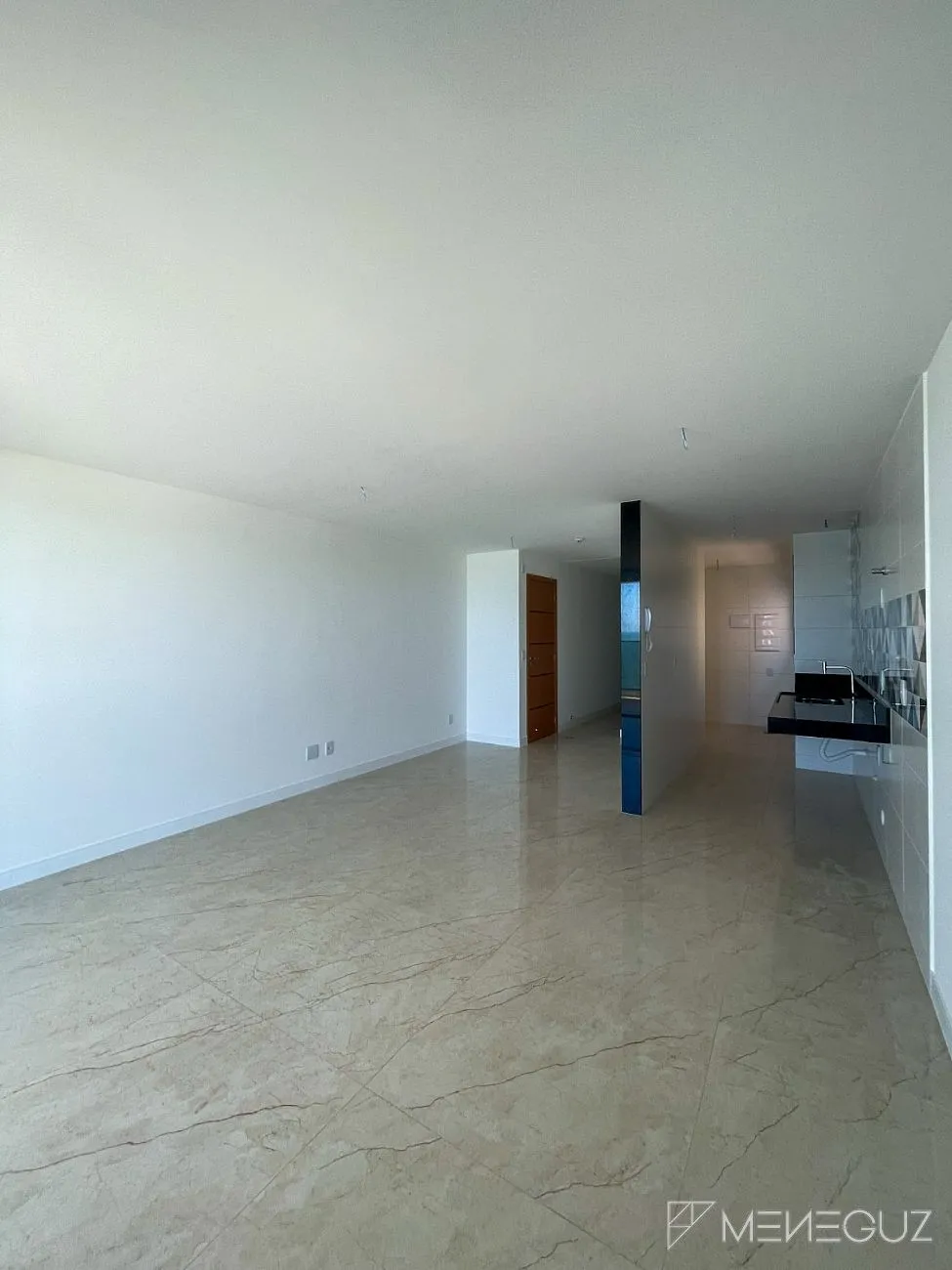 Imagem Imóveis à venda em Guarapari Praia do Morro, apartamento de 3 quartos de frente total para o mar, com lazer completo na cobertura