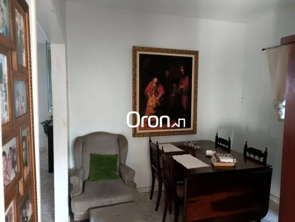Imagem Casa à venda, 236 m² por R$ 815.000,00 - Vila Jardim Vitória - Goiânia/GO