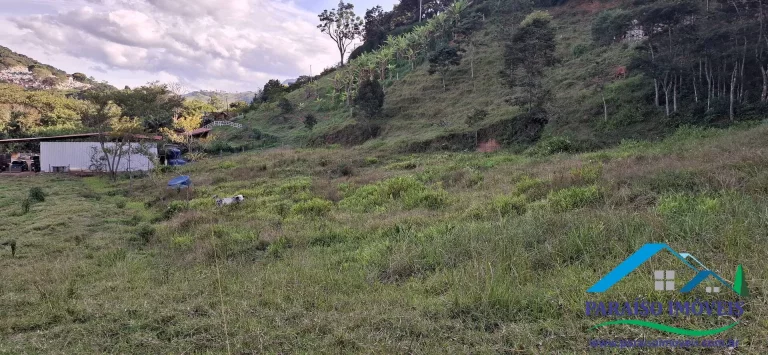 Imagem Oportunidade única de terreno em São Bento do Sapucaí!