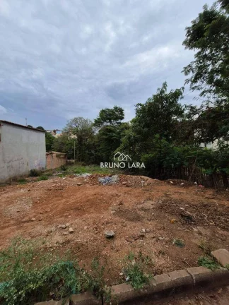 Imagem Lote à venda no Bairro São Sebastião - Igarapé MG
