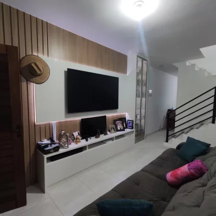 Imagem Casa , Sobrado Geminado em Joinville/SC, bairro Espinheiros